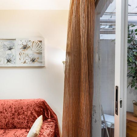 Appartamento Bonito Piso Cerca De Park Guell Barcellona Esterno foto